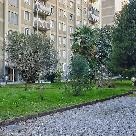 Life, Mico - Terrazza, Comfort E Appartement Milan